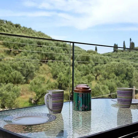 Apartment Dionysia S2 *
